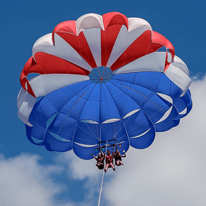 Parachute ascensionnel sur la Costa Brava