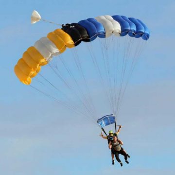 Saut parachute Pyrénées-Orientales